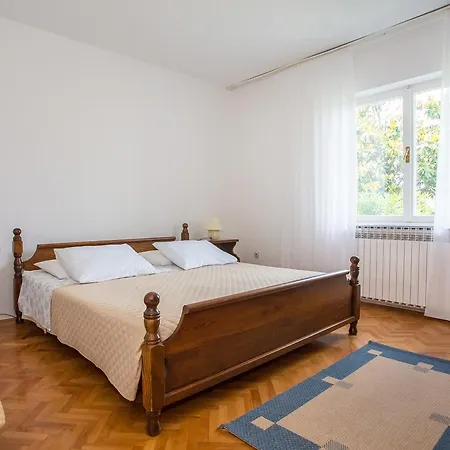 Branka Bruno Valenti Vendégház 3*
